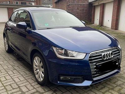Gebraucht Audi A1 95 PS (69 kW) 2017 Blau Kleinwagen