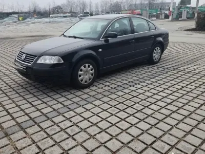 Gebraucht VW Passat 2003 Schwarz Limousine