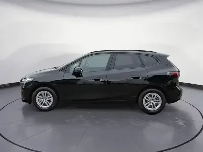 Ny BMW 218 Active Tourer 136 HK (100 kW) 2026 Sort MPV