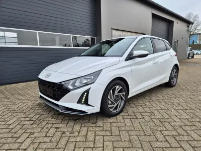 Neu Hyundai i20 Trend 90 PS (66 kW) 2026 Atlas white Kleinwagen