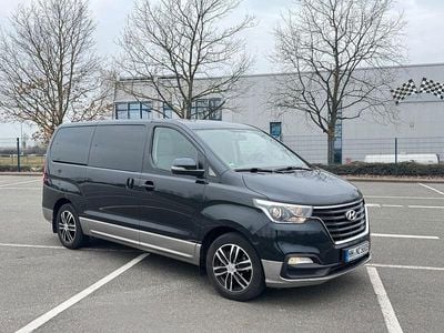 Gebraucht Hyundai H-1 Trend 136 PS (100 kW) 2019 Schwarz Van / Kleinbus