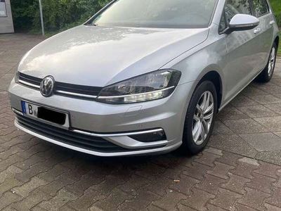 gebraucht VW Golf 1.6 TDI (BlueMotion Technology) DSG Comfortline