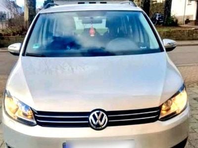 Gebraucht VW Touran 105 PS (77 kW) 2011 Silber Van / Kleinbus