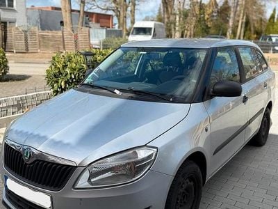Gebraucht Skoda Fabia 90 PS (66 kW) 2011 Silber Kombi