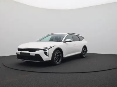 Neu Kia K4 Vision 116 PS (85 kW) 2026 Schneeweiß Kombi