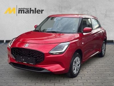 Rot Neu 2025 Suzuki Swift Club Kleinwagen | 18.990 €
