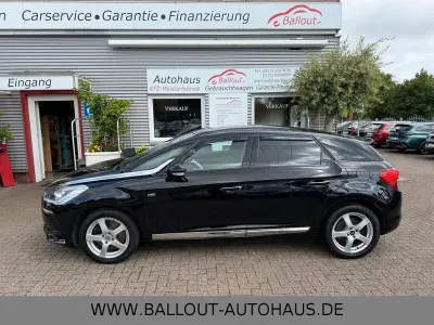Gebraucht Citroën DS5 Sport Chic 163 PS (119 kW) 2013 Schwarz Kleinwagen