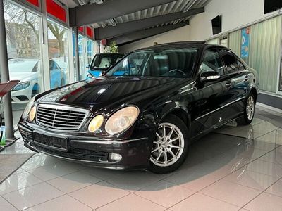 gebraucht Mercedes E220 Lim*Avangarde*COMAND*Leder*Xenon*Schiebeda