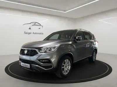 Gebraucht SsangYong Rexton Crystal 181 PS (133 kW) 2019 Grau SUV