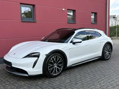 Gebraucht Porsche Taycan 4 Cross Turismo Cross Turismo 350 kW (476 PS) 2022 Weiß Kombi