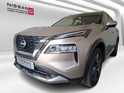 Gebraucht Nissan X-Trail Tekna 163 PS (119 kW) 2024 Champagne silver SUV
