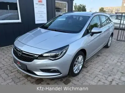 Gebraucht Opel Astra Edition 136 PS (100 kW) 2016 Andere Kombi