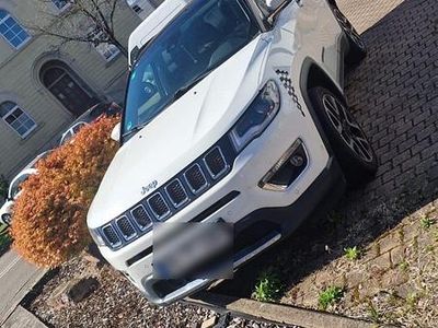 Gebraucht Jeep Compass 140 PS (102 kW) 2018 Weiß SUV