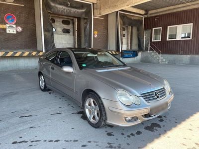 Mercedes C180