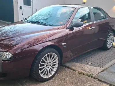 Gebraucht Alfa Romeo 156 120 PS (88 kW) 2004 Rot Limousine