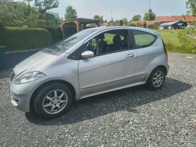 Gebraucht Mercedes A150 95 PS (69 kW) 2007 Silber Kleinwagen
