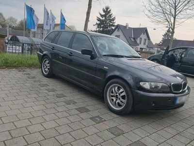 Usata BMW 320 150 CV (110 kW) 2005 Nero Station wagon