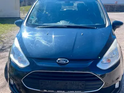 Gebraucht Ford B-MAX Colourline 95 PS (69 kW) 2015 Schwarz Van / Kleinbus