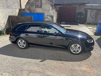 Gebraucht Audi A4 Advanced 190 PS (139 kW) 2020 Schwarz Kombi