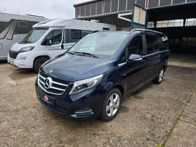 Gebraucht Mercedes 250 Edition 190 PS (139 kW) 2015 Blau Van / Kleinbus