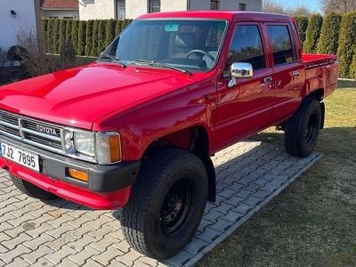 Gebraucht Toyota HiLux 75 PS (55 kW) 1988 Rot Pickup
