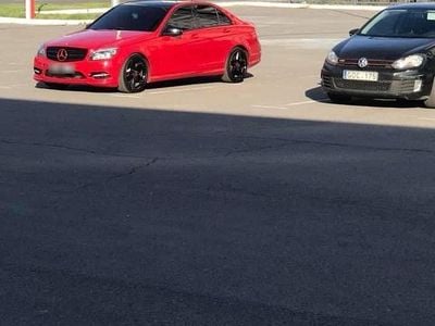 Gebraucht Mercedes C300 AMG 231 PS (169 kW) 2011 Rot Limousine