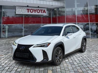 Lexus UX 250h