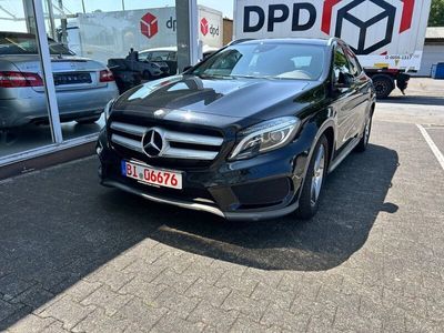 Mercedes GLA250