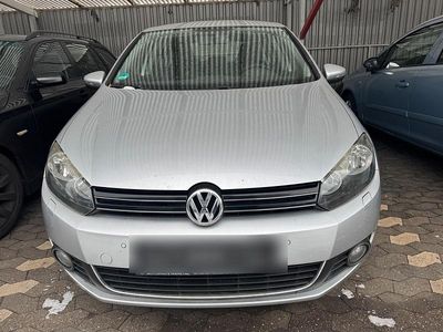 Gebraucht VW Golf VI 140 PS (102 kW) 2009 Silber Kleinwagen