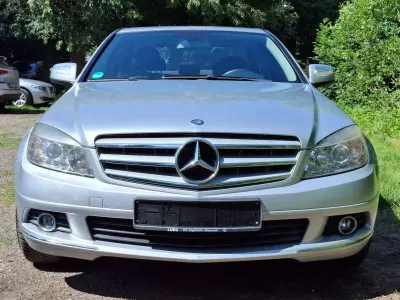 Gebraucht Mercedes C200 Elegance 184 PS (135 kW) 2007 Silber Limousine