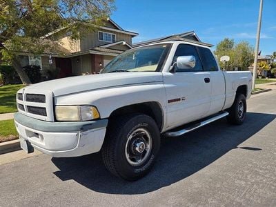 Gebraucht Dodge Ram 230 PS (169 kW) 1996 Weiß Pickup