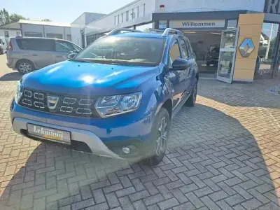 Gebraucht Dacia Duster Celebration 150 PS (110 kW) 2021 Blau SUV