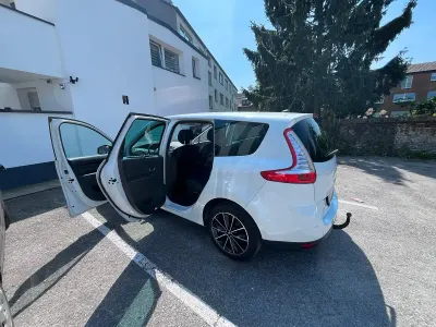 Gebraucht Renault Scénic III Bose Edition 130 PS (95 kW) 2012 Weiß Van / Kleinbus