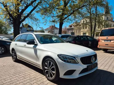 Usata Mercedes C180 156 CV (114 kW) 2018 Bianco Station wagon