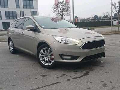 Gebraucht Ford Focus 125 PS (91 kW) 2017 Beige Kombi