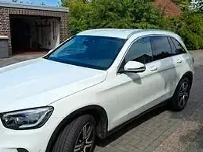 Gebraucht Mercedes GLC220 194 PS (142 kW) 2021 Weiß SUV