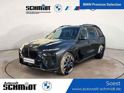 Gebraucht BMW X7 M Sport 352 PS (258 kW) 2023 Black sapphire metallic SUV