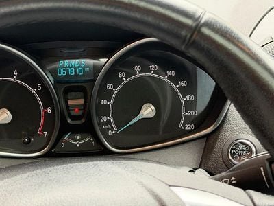 Gebraucht Ford B-MAX Titanium 105 PS (77 kW) 2013 Braun Van / Kleinbus