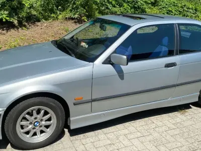 Gebraucht BMW 318 Compact Sport Line 140 PS (102 kW) 1998 Silber Kleinwagen