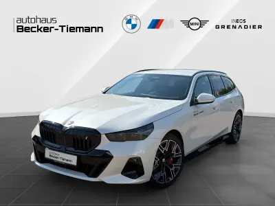 Gebraucht BMW i5 Exclusive 250 kW (340 PS) 2026 Weiß Kombi