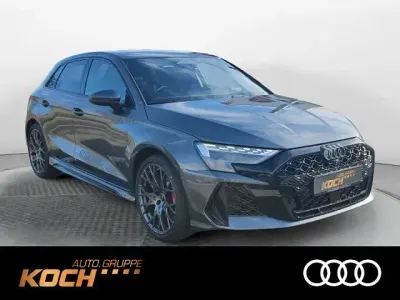 Gebraucht Audi RS3 Sportback Comfort 400 PS (294 kW) 2026 Daytonagrau perleffekt Kleinwagen