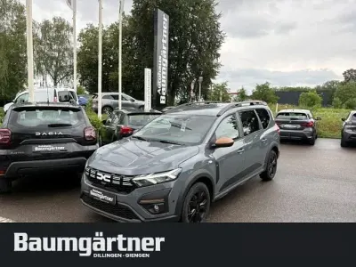 Gebraucht Dacia Jogger Extreme 110 PS (80 kW) 2024 Grau Van / Kleinbus
