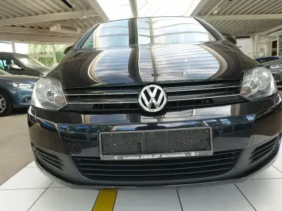 Gebraucht VW Golf Plus Cross 122 PS (89 kW) 2009 Schwarz Van / Kleinbus