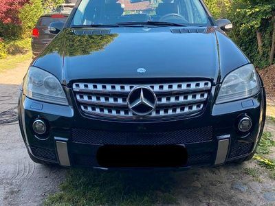 Mercedes 320