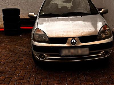Gebraucht Renault Clio II 2003 Silber Kleinwagen