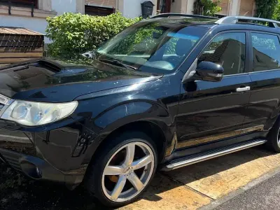 Gebraucht Subaru Forester Exclusive+ 147 PS (108 kW) 2011 Schwarz SUV