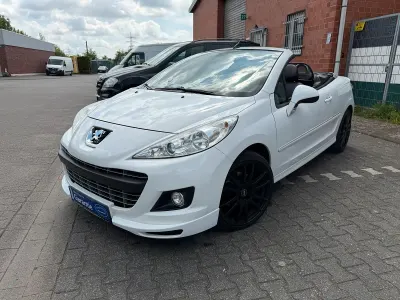 Gebraucht Peugeot 207 Platinum 156 PS (114 kW) 2010 Weiß Cabrio