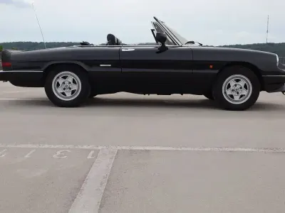 Gebraucht Alfa Romeo Spider 116 PS (85 kW) 1989 Schwarz Cabrio