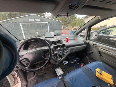 Gebraucht Peugeot Expert 69 PS (50 kW) 2003 Weiß Van