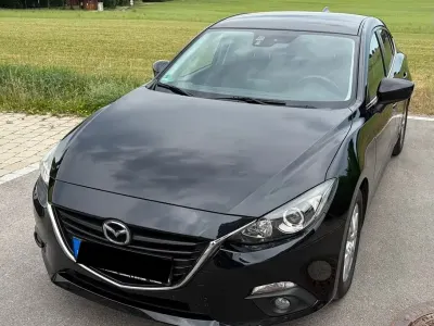 Gebraucht Mazda 3 Center-Line 120 PS (88 kW) 2016 Schwarz Limousine